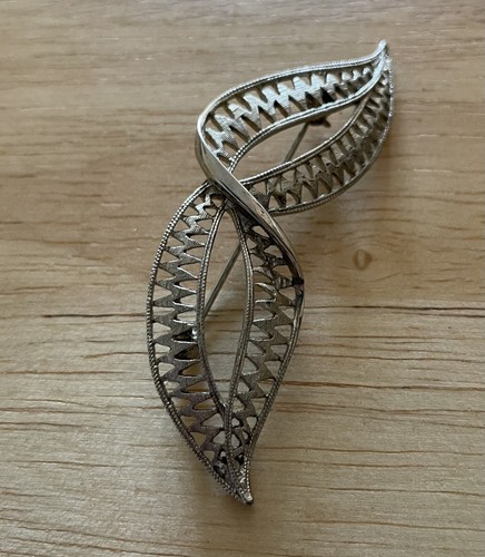 Vintage brooch costume - brooch,
