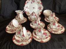 Aynsley bone china - bone, red