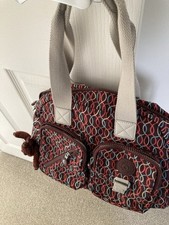 Kipling Defea Medium Shoulder