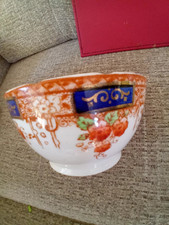 SMALL VINTAGE FINE BONE CHINA SUGAR BOWL WELLINGTON CHINA JHC & CO