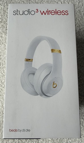 Beats dre headphones - by, dr.