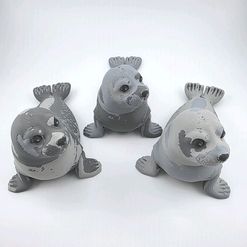 Printed grey seal ornament - grey,