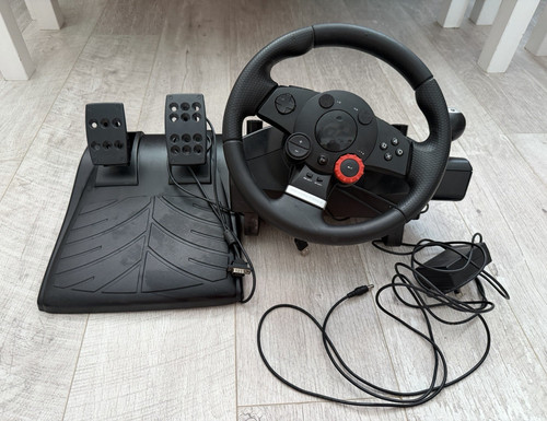 Logitech driving force - driving,