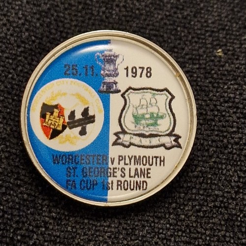 Worcester plymouth badge - plymouth,