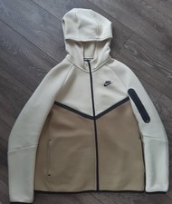 Nike Tech Fleece