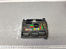 Peugeot 307 Engine Bay Fuse Box Under Bonnet SIEMENS BSM-L04-00 S118983004Q