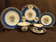 Antique Early 1900s Crown Staffordshire A7126 - 6 Piece Dinner Set
