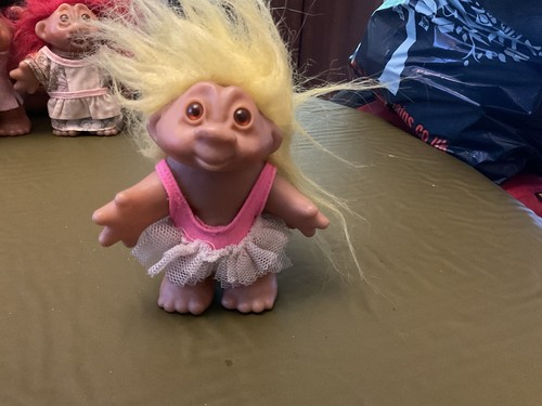 Vintage 1986 dam troll - vintage, yellow
