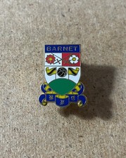 BARNET FC RARE ENAMEL FOOTBALL SUPPORTERS BADGE
