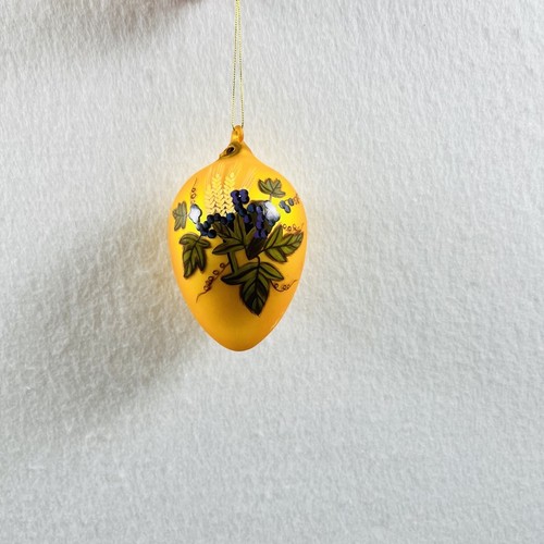 Vtg 2001 sacred season hand - season,