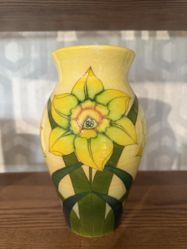 Dennis china works daffodil - china,