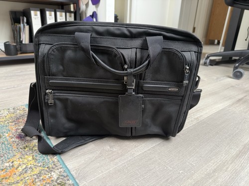 Tumi alpha pass - tumi,