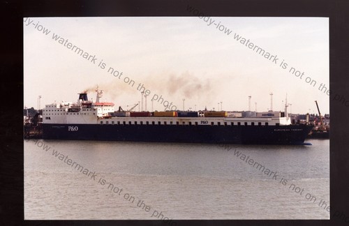 Fq1658 ferry european - ferry,