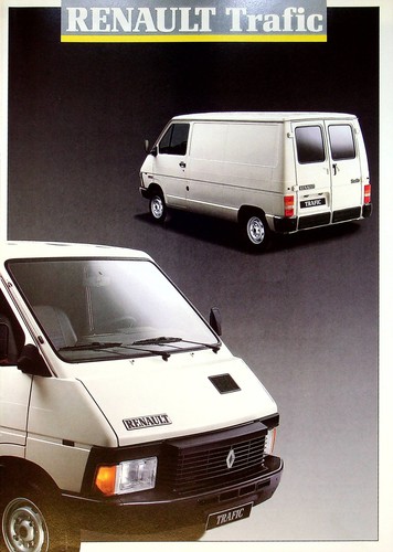243197 renault trafic - renault,