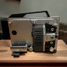 VINTAGE Silwa Compact 8 PROJECTOR IN ORIGINAL CONDITION CIRCA 1950'S