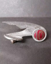 Morris 10 Bonnet Badge Emblem