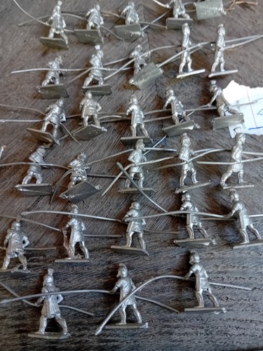 25mm ancient figures with - figures(z),