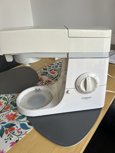 Kenwood chef mixer km201 - kenwood, with