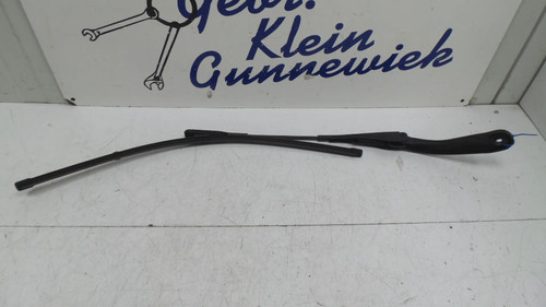 Windshield wiper arm left - wiper,