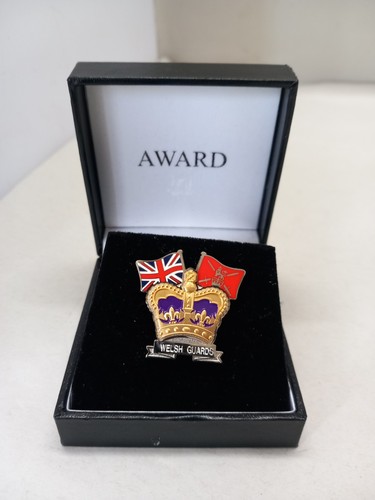 Welsh guards lapel badge d3 - guards,