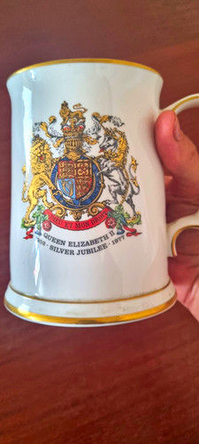 Queen elizabeth silver - queen, ii