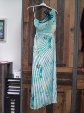 SEXY LADIES PLEATED CUT OUT