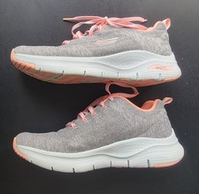 Skechers Women's Summits Light