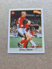 BOBBY MOORE ENGLAND 2002 WORLD