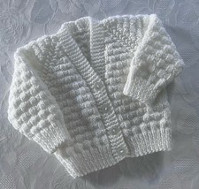 New Hand Knitted Unisex  Baby White  Patterned Cardigan 0 -3 months approx