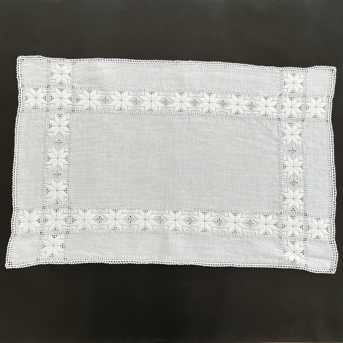 Vintage tray cloth table - -,