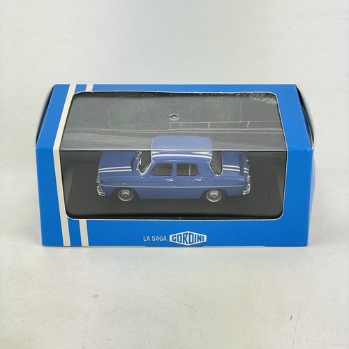 Atlas editions renault - renault, 8