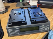 2 channel V lock battery