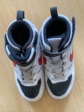 Child’s Trainers Size 12