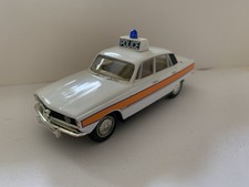 Corgi Vanguards Code 3 Rover