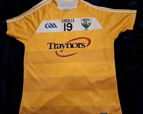 Chulainn gaa - (tight,