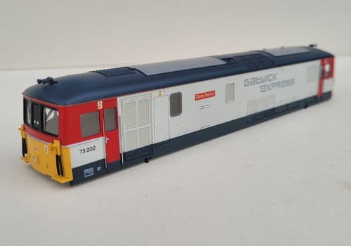 Hornby gauge class 202 - 73,