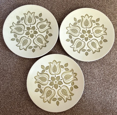 Meakin tulip time plates - &,