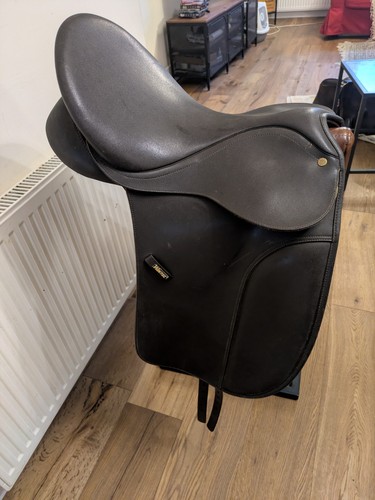 Inch wintec dressage - 17,