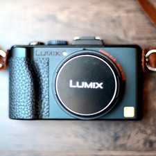 Panasonic LUMIX DMC-LX5 Black Premium Compact Digital Camera 10MP Tested from