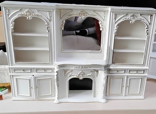 Miniature dollhouse - 1:12,