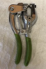 SHEET METAL TIN ALUMINUM HAND