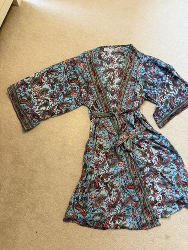 Silk paisley ladies wrap - paisley,