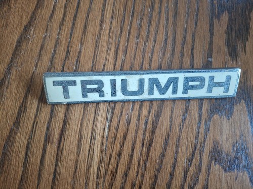 Triumph badge car - badge, emblem
