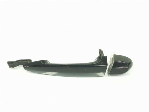51217207561 rear outer door