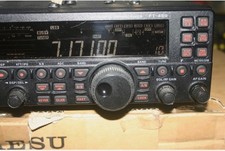 YAESU FT450AT HF TRANCIEVER