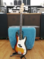 Squier silver series - series, in
