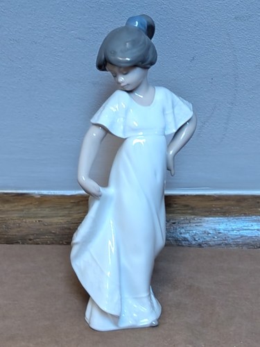 Nao lladro decorative - nao,