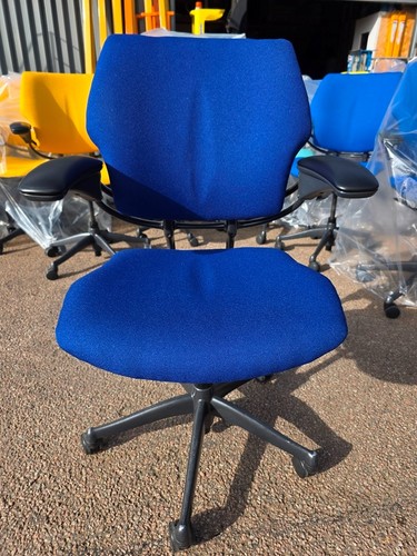 Humanscale freedom office - humanscale,