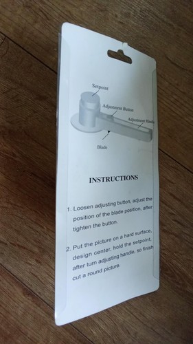 Circle cutter with blades - with, 3