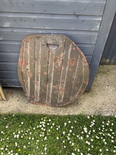 Jaguar spare wheel - 2,